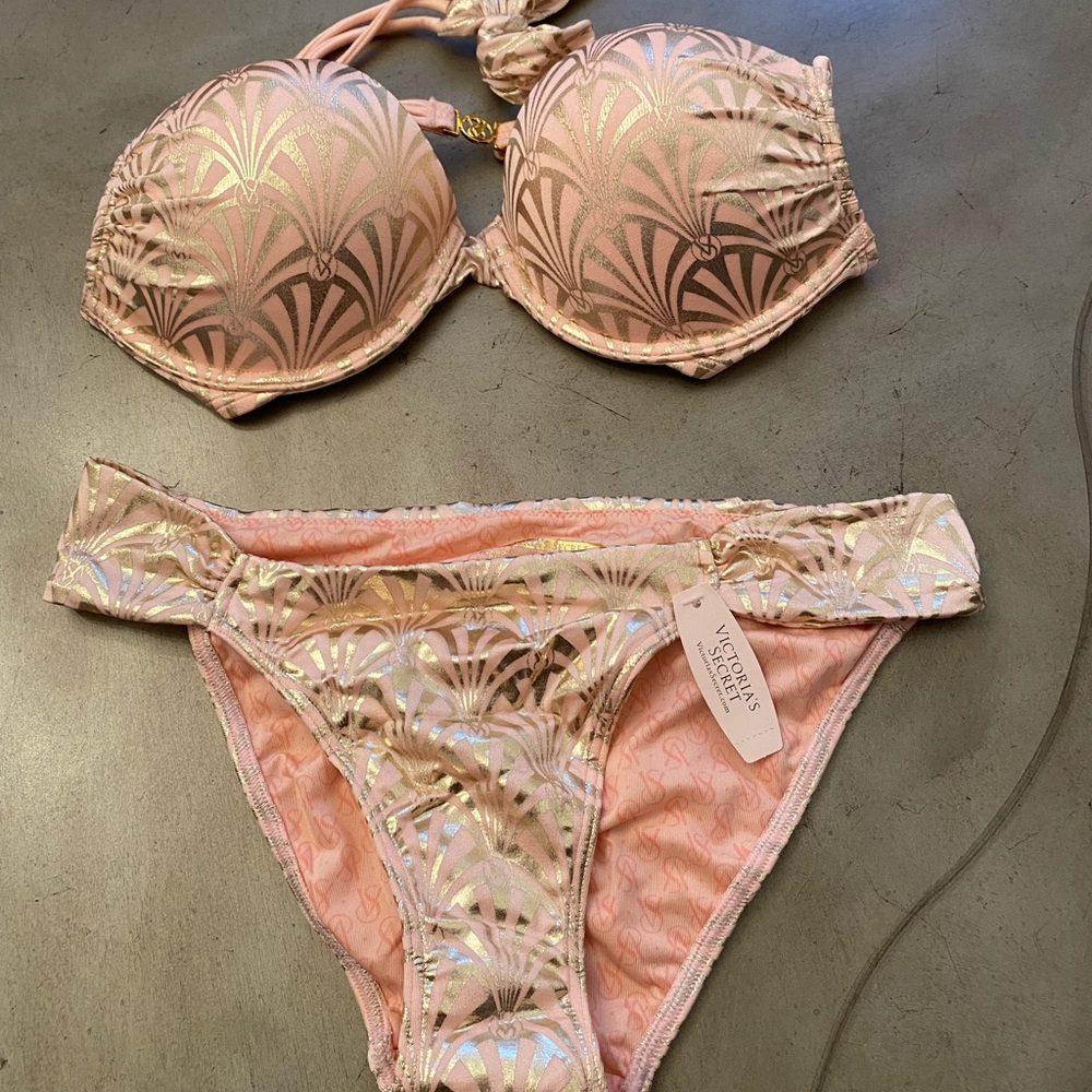 Victoria’s Secret Bikini